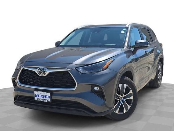 TOYOTA HIGHLANDER 2023 5TDKDRBH7PS039860 image