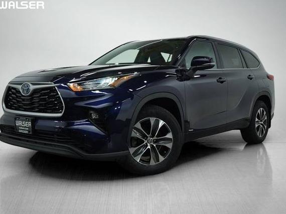 TOYOTA HIGHLANDER 2023 5TDKBRCH7PS577107 image