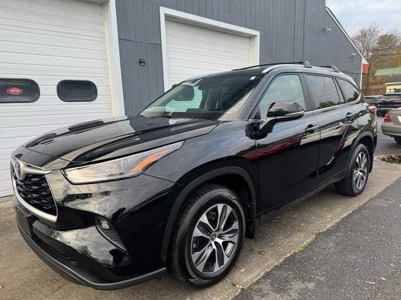 TOYOTA HIGHLANDER 2023 5TDKDRBHXPS022020 image TOYOTA HIGHLANDER 2023 5TDKDRBHXPS022020 image