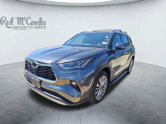 TOYOTA HIGHLANDER 2023 5TDKDRAH2PS043946 image