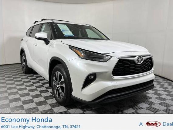 TOYOTA HIGHLANDER 2023 5TDKDRAH3PS522084 image