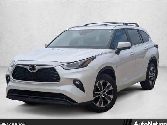 TOYOTA HIGHLANDER 2023 5TDKDRAH4PS520845 image
