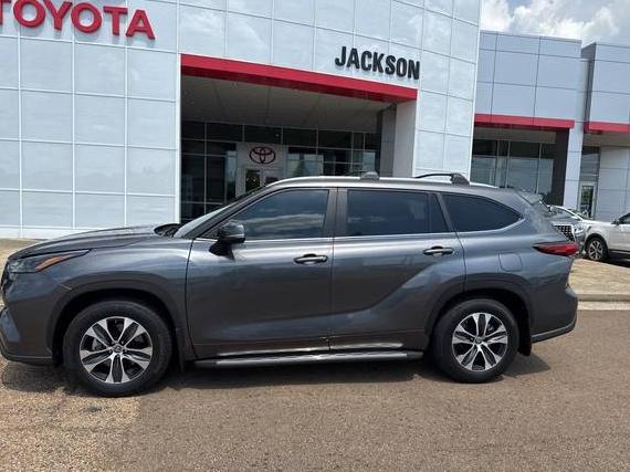 TOYOTA HIGHLANDER 2023 5TDKDRAH2PS514039 image