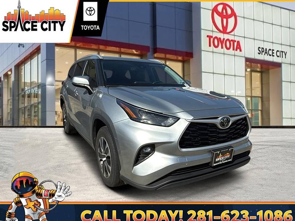 TOYOTA HIGHLANDER 2023 5TDKDRAH9PS035973 image