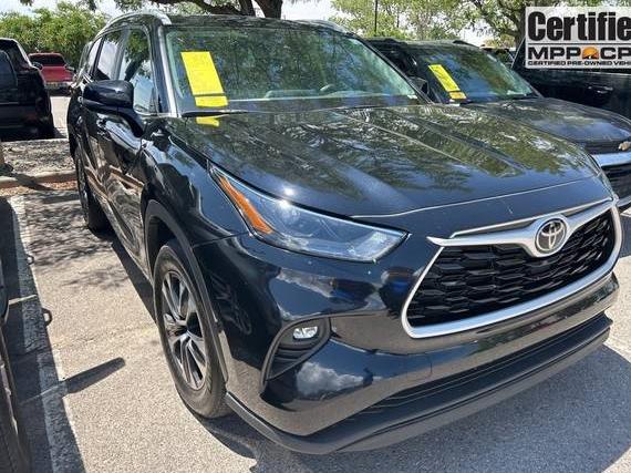 TOYOTA HIGHLANDER 2023 5TDKDRAHXPS038011 image
