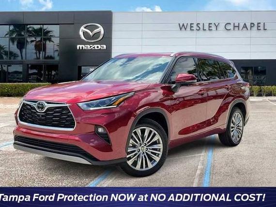 TOYOTA HIGHLANDER 2023 5TDKDRAH1PS042819 image