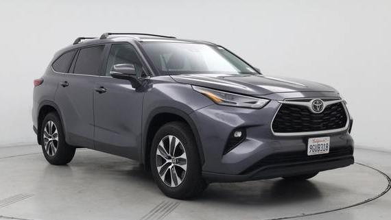 TOYOTA HIGHLANDER 2023 5TDKDRAH8PS048049 image