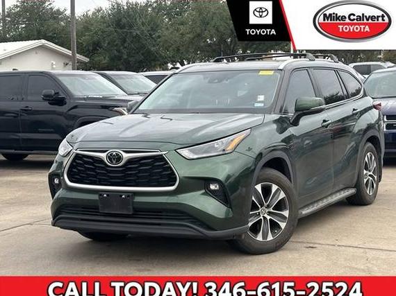 TOYOTA HIGHLANDER 2023 5TDKDRAHXPS506643 image