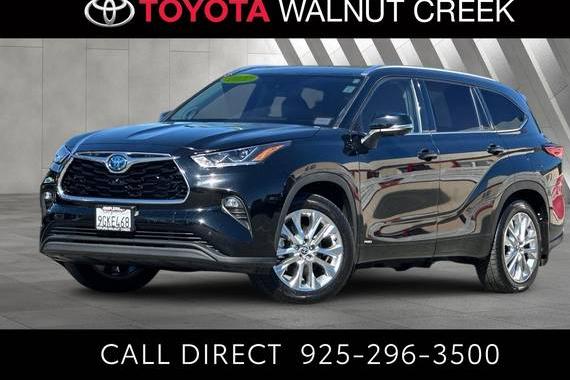 TOYOTA HIGHLANDER 2023 5TDXBRCHXPS585854 image TOYOTA HIGHLANDER 2023 5TDXBRCHXPS585854 image