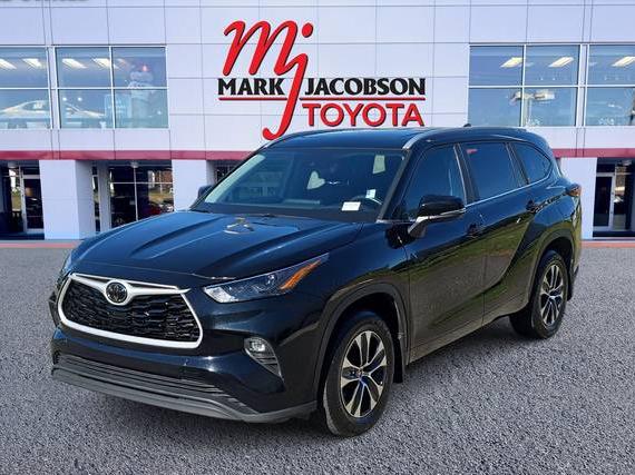 TOYOTA HIGHLANDER 2023 5TDKDRBH6PS026825 image TOYOTA HIGHLANDER 2023 5TDKDRBH6PS026825 image