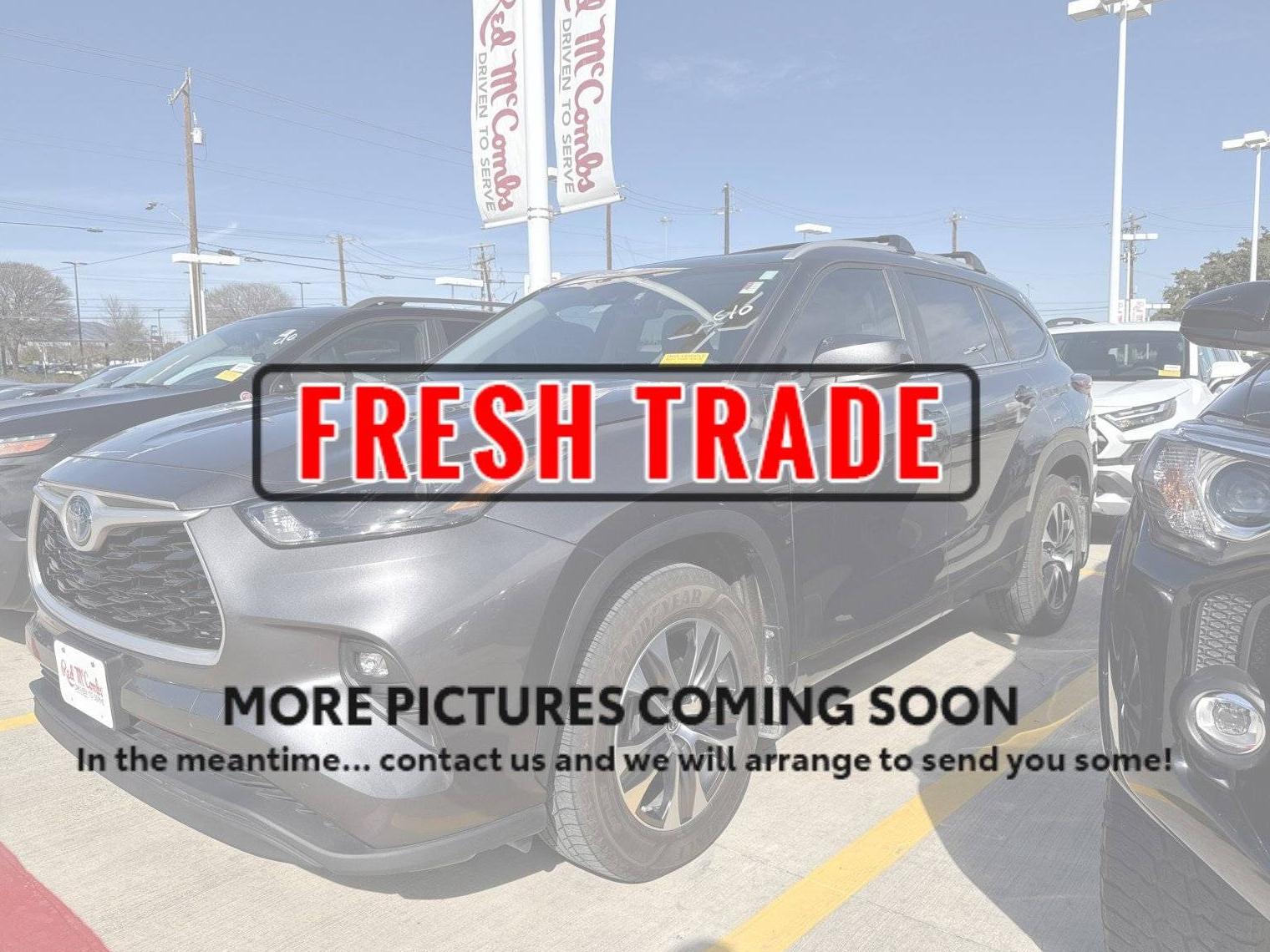 TOYOTA HIGHLANDER 2023 5TDKARAH1PS018366 image