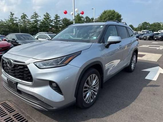 TOYOTA HIGHLANDER 2023 5TDKDRBH5PS514938 image
