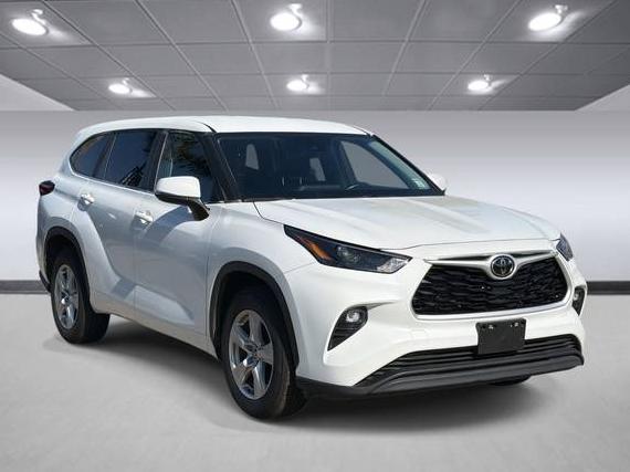 TOYOTA HIGHLANDER 2023 5TDKDRAH8PS503188 image