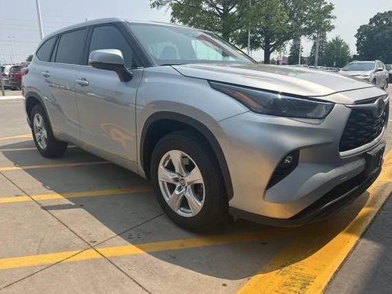 TOYOTA HIGHLANDER 2023 5TDKDRAH9PS018610 image