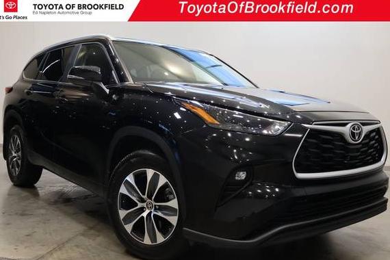 TOYOTA HIGHLANDER 2023 5TDKDRBH6PS528069 image