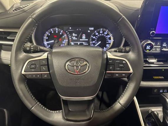 TOYOTA HIGHLANDER 2023 5TDKDRAH3PS014469 image