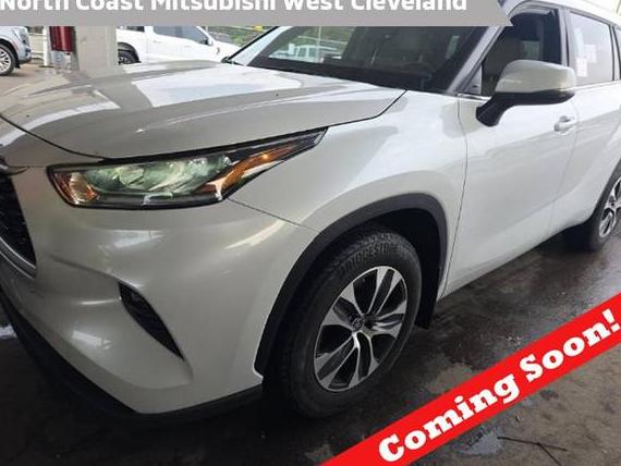 TOYOTA HIGHLANDER 2023 5TDKDRBH1PS521692 image