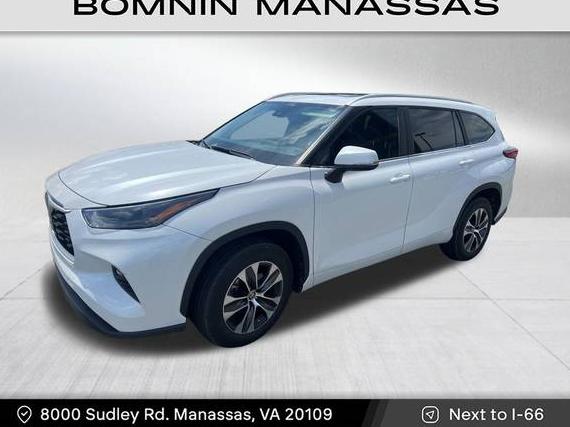TOYOTA HIGHLANDER 2023 5TDKDRAH8PS034412 image