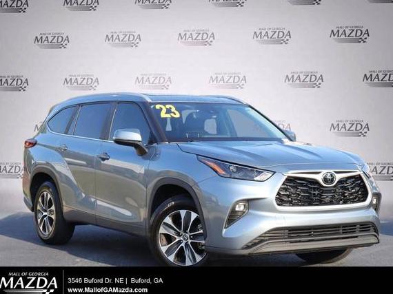 TOYOTA HIGHLANDER 2023 5TDKDRAH9PS011575 image TOYOTA HIGHLANDER 2023 5TDKDRAH9PS011575 image