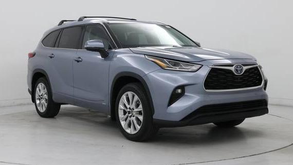 TOYOTA HIGHLANDER 2023 5TDXBRCH4PS585607 image