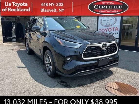 TOYOTA HIGHLANDER 2023 5TDKDRBH0PS027260 image