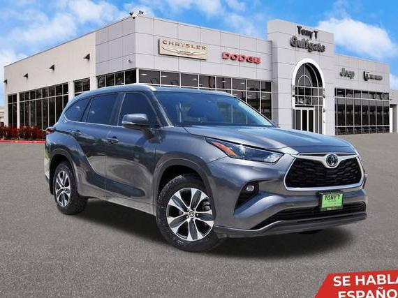 TOYOTA HIGHLANDER 2023 5TDKDRBH7PS032018 image