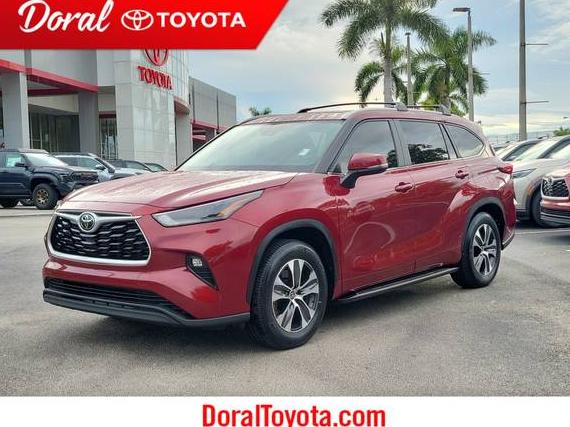 TOYOTA HIGHLANDER 2023 5TDKDRAH9PS020776 image