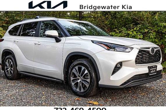 TOYOTA HIGHLANDER 2023 5TDKDRBH6PS032513 image TOYOTA HIGHLANDER 2023 5TDKDRBH6PS032513 image