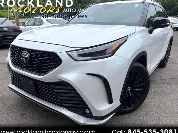 TOYOTA HIGHLANDER 2023 5TDKDRBH6PS010303 image