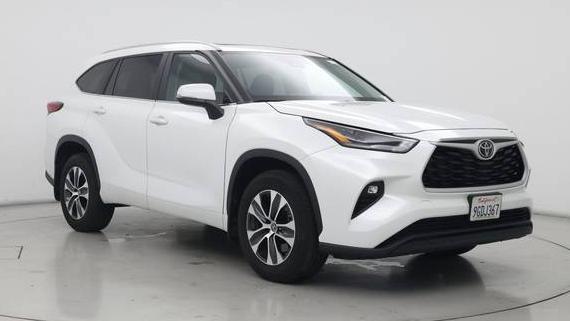 TOYOTA HIGHLANDER 2023 5TDKDRBH3PS023560 image
