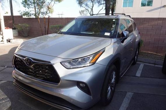 TOYOTA HIGHLANDER 2023 5TDKDRBH0PS521554 image