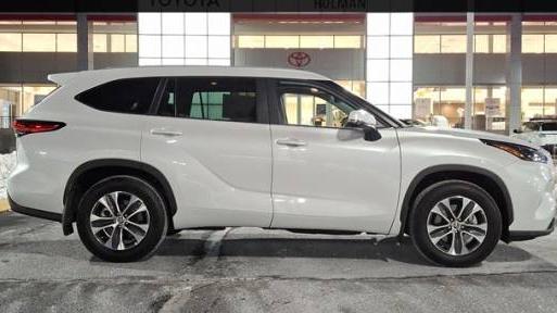 TOYOTA HIGHLANDER 2023 5TDKDRBH0PS516967 image