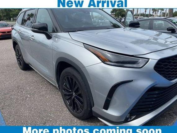 TOYOTA HIGHLANDER 2023 5TDKDRAH6PS510267 image