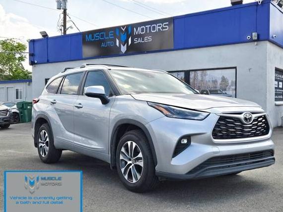 TOYOTA HIGHLANDER 2023 5TDKDRBHXPS010238 image TOYOTA HIGHLANDER 2023 5TDKDRBHXPS010238 image