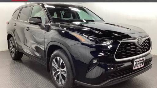 TOYOTA HIGHLANDER 2023 5TDKDRBH7PS046064 image