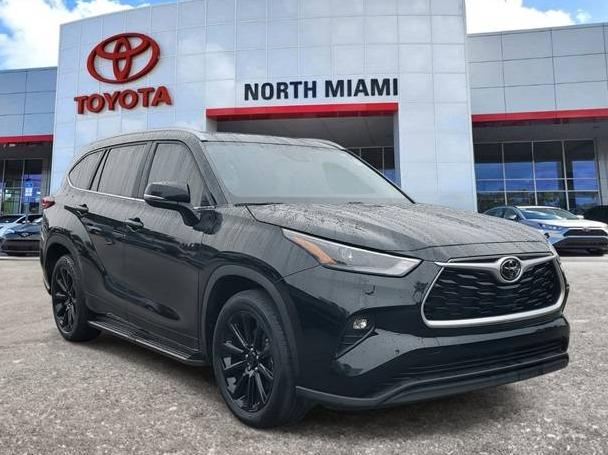 TOYOTA HIGHLANDER 2023 5TDKDRAH1PS009481 image