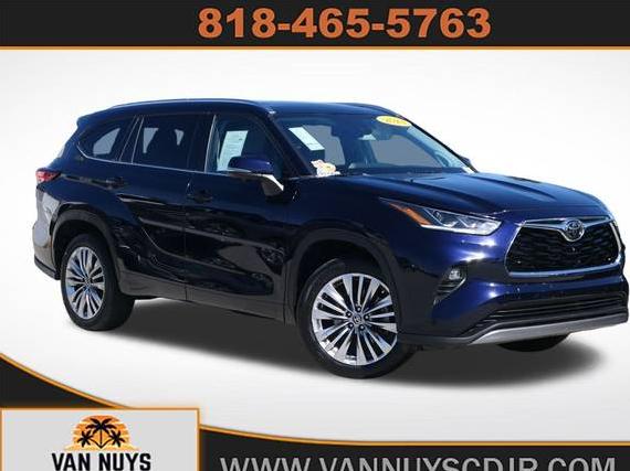 TOYOTA HIGHLANDER 2023 5TDKDRAH1PS045252 image TOYOTA HIGHLANDER 2023 5TDKDRAH1PS045252 image