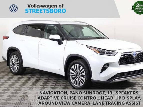 TOYOTA HIGHLANDER 2023 5TDEBRCH4PS586151 image