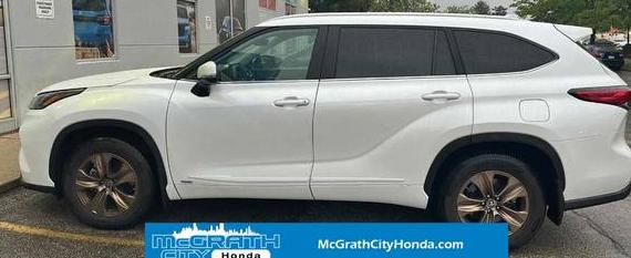 TOYOTA HIGHLANDER 2023 5TDABRCH1PS583965 image