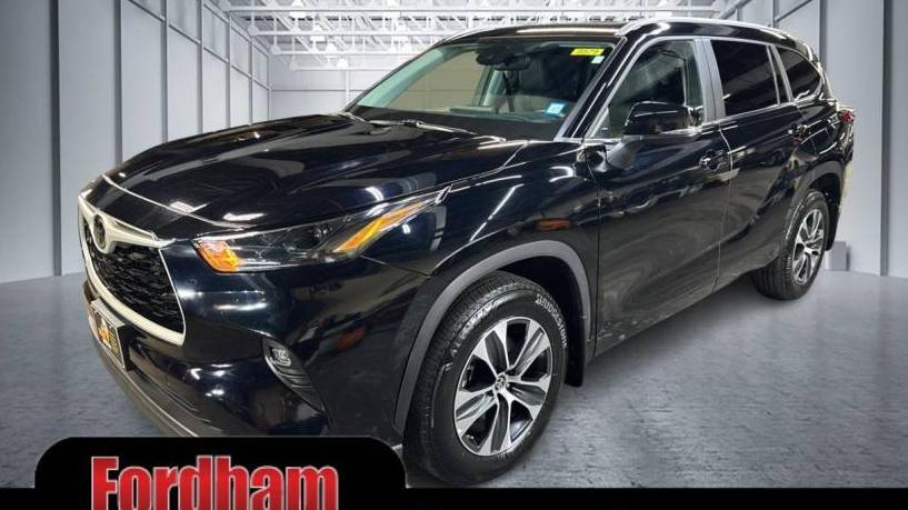 TOYOTA HIGHLANDER 2023 5TDKDRBH8PS036742 image