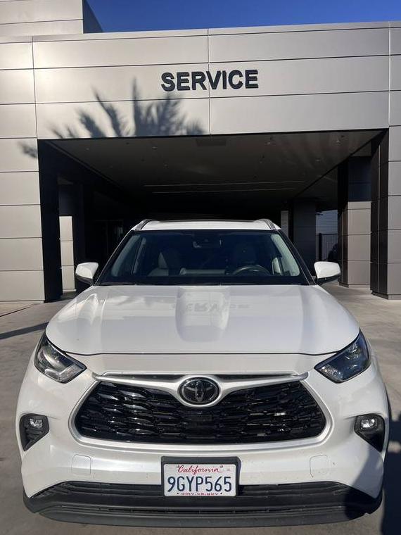TOYOTA HIGHLANDER 2023 5TDKDRBH0PS042681 image