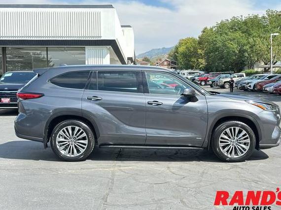 TOYOTA HIGHLANDER 2023 5TDEBRCH2PS105474 image TOYOTA HIGHLANDER 2023 5TDEBRCH2PS105474 image