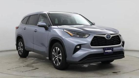 TOYOTA HIGHLANDER 2023 5TDKBRCH5PS113555 image