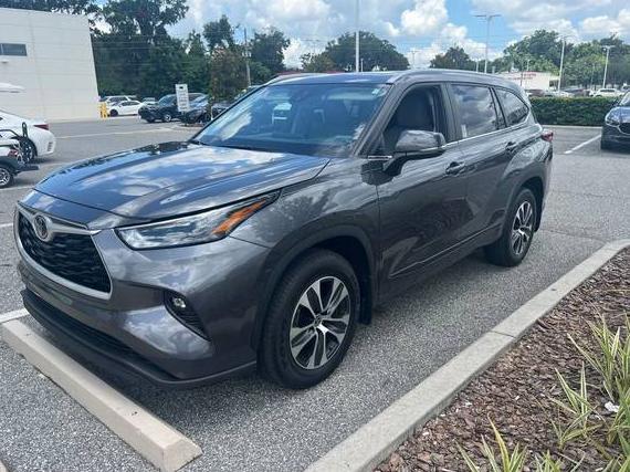 TOYOTA HIGHLANDER 2023 5TDKDRAHXPS039403 image