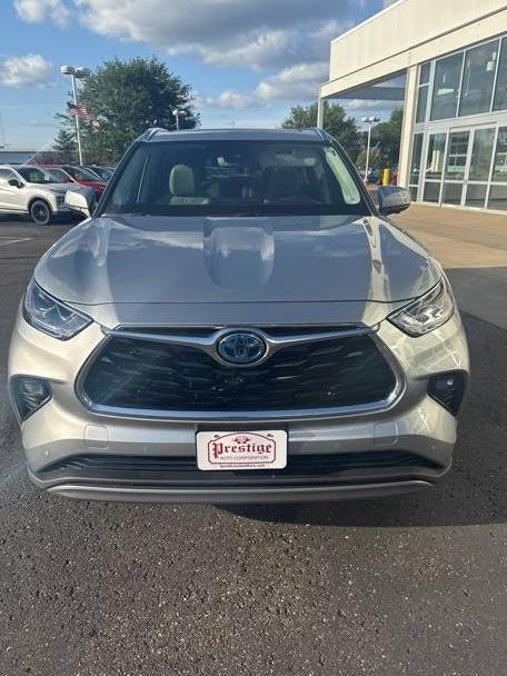 TOYOTA HIGHLANDER 2023 5TDEBRCH7PS110427 image TOYOTA HIGHLANDER 2023 5TDEBRCH7PS110427 image