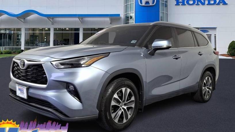 TOYOTA HIGHLANDER 2023 5TDKDRAH0PS028068 image