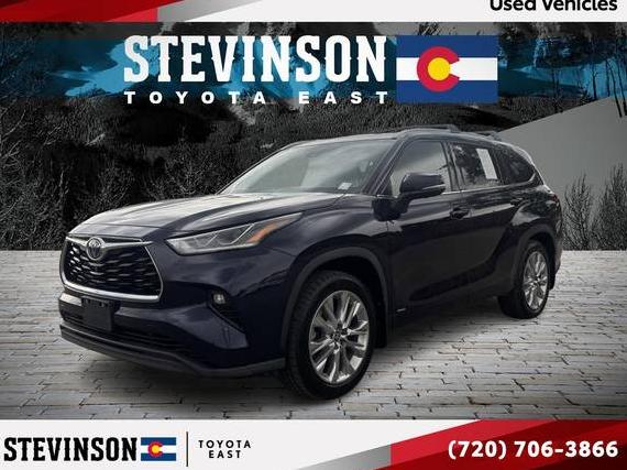 TOYOTA HIGHLANDER 2023 5TDXBRCH6PS583180 image