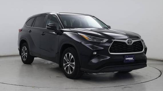 TOYOTA HIGHLANDER 2023 5TDKDRBH7PS045447 image