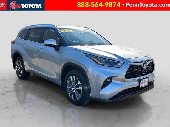 TOYOTA HIGHLANDER 2023 5TDKDRBH5PS011555 image