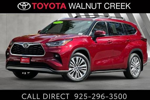 TOYOTA HIGHLANDER 2023 5TDKDRBH1PS036047 image